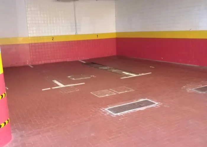 Int 13 - Della Corte By San Luca דירה בולוניה