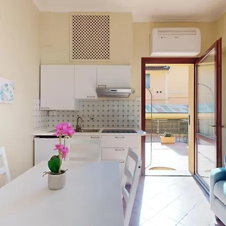 Int 13 - Della Corte By San Luca Apartmán